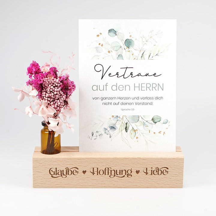 Kartenhalter "Glaube Hoffnung Liebe" mit Trockenblumen · Holzgravur · handmade · inkl. Postkarte