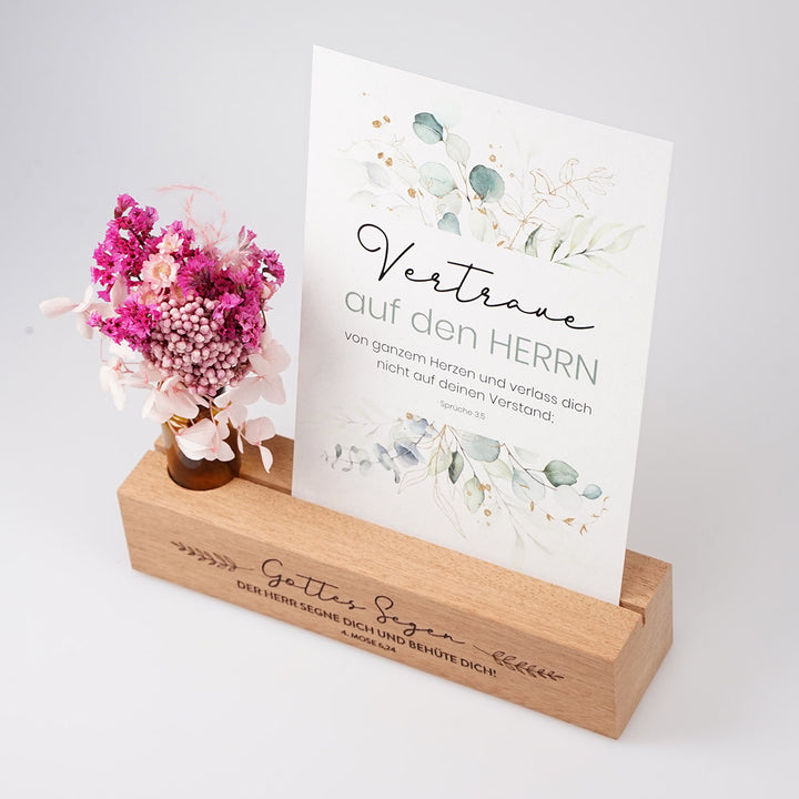 Kartenhalter "Gottes Segen" mit Trockenblumen · Holzgravur · inkl. Postkarte