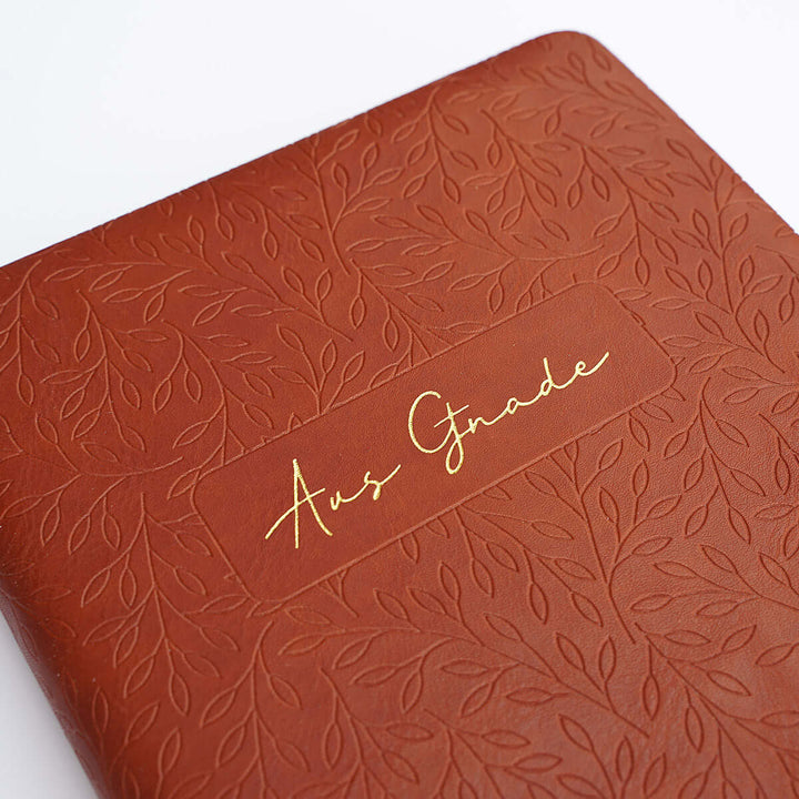 Premium Notizbuch "Aus Gnade" · A5 · Hardcover gepolstert mit Goldglanz Prägung – Aus Gnade