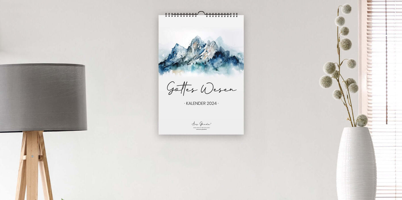 Gottes Wesen – Bibelverse Wanddeko, christliche Geschenke, christlicher shop, Kalender