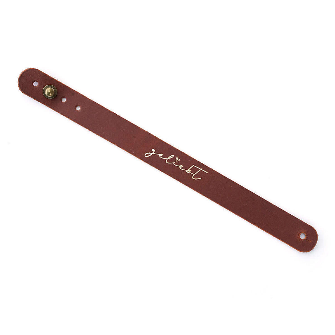 Armband "geliebt" · Echtes Leder · Cognac mit Goldglanz Prägung