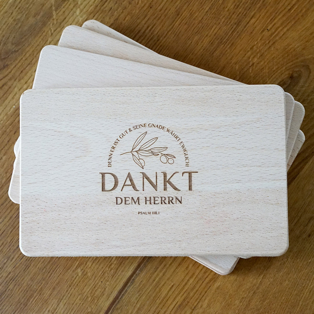 Holz-Brettchen "Dankt dem HERRN!" · Buche / Bambus · Bibelvers Gravur