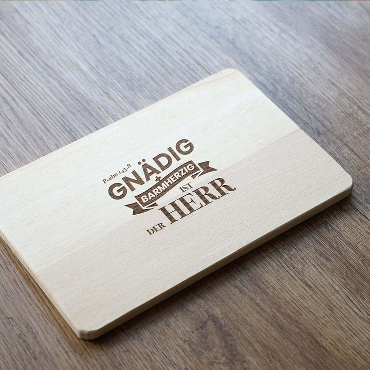 Holz-Brettchen "Gnädig & Barmherzig" · Buche / Bambus · Bibelvers Gravur – Aus Gnade