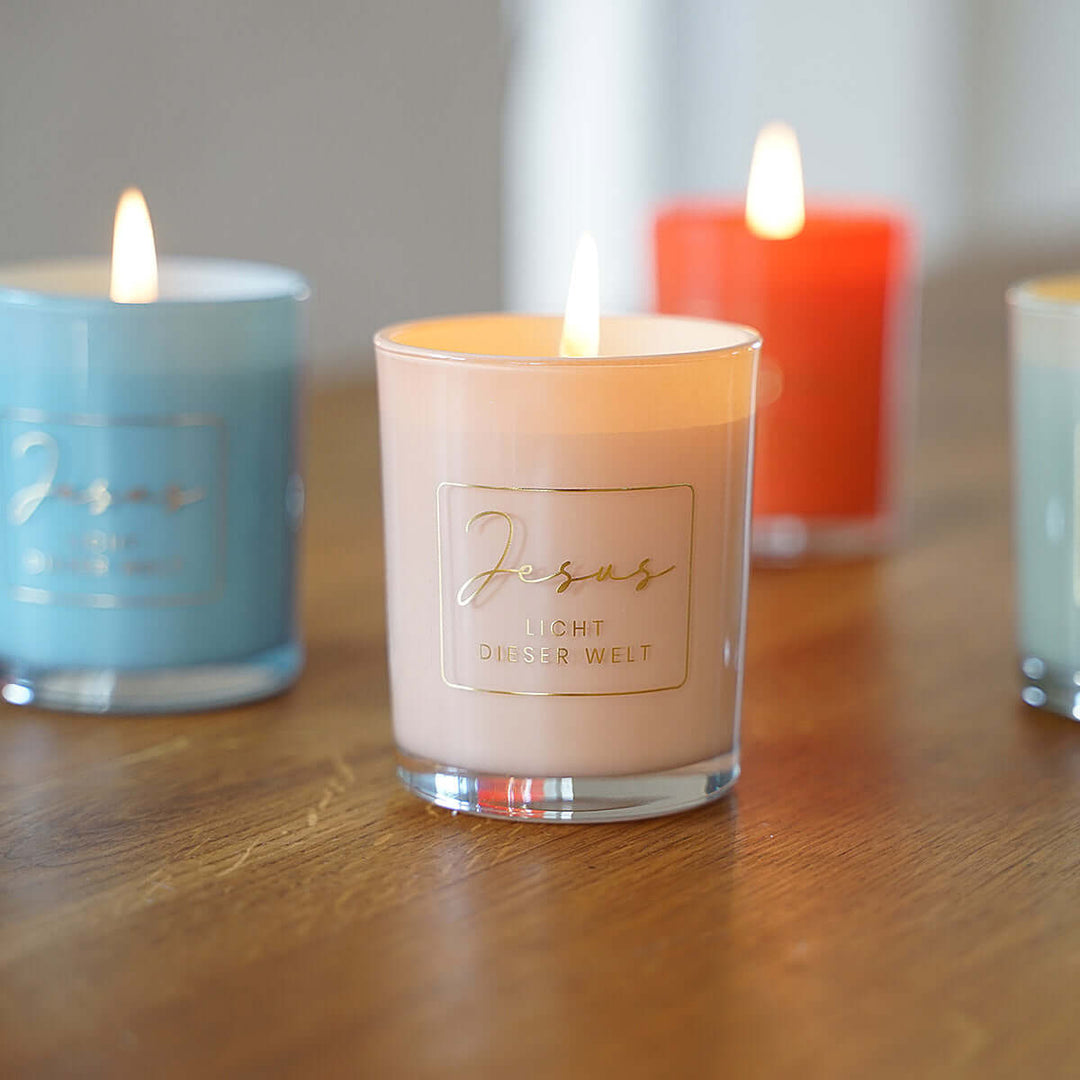 Premium Duftkerze "Jesus – Licht dieser Welt" · Geschenkbox · Jasmin – Aus Gnade