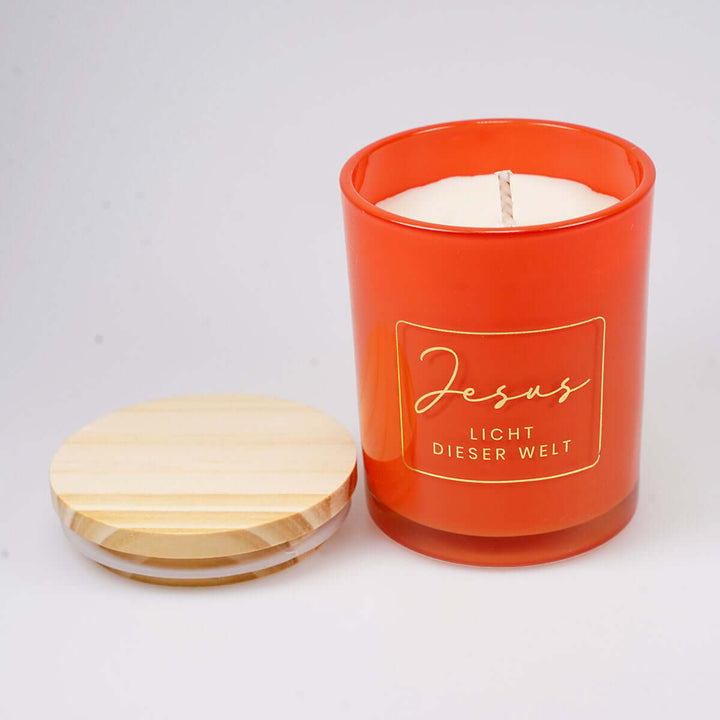 Premium Duftkerze "Jesus – Licht dieser Welt" · Geschenkbox · Sandelholz + Orange – Aus Gnade