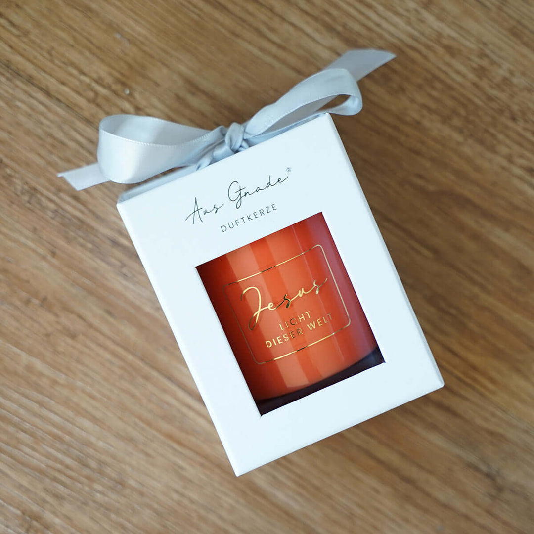 Premium Duftkerzen "Jesus – Licht dieser Welt" · 4 Dufte · Geschenkbox – Aus Gnade