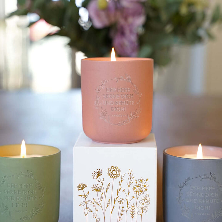 Premium Duftkerze "Gottes Segen" · Keramik-Gravur + Geschenkbox