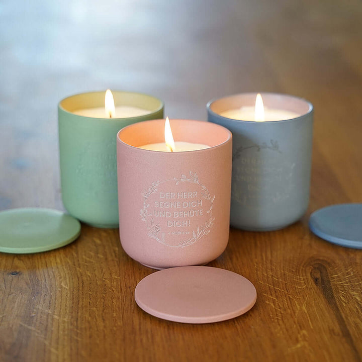 Premium Duftkerze "Gottes Segen" · Keramik-Gravur + Geschenkbox