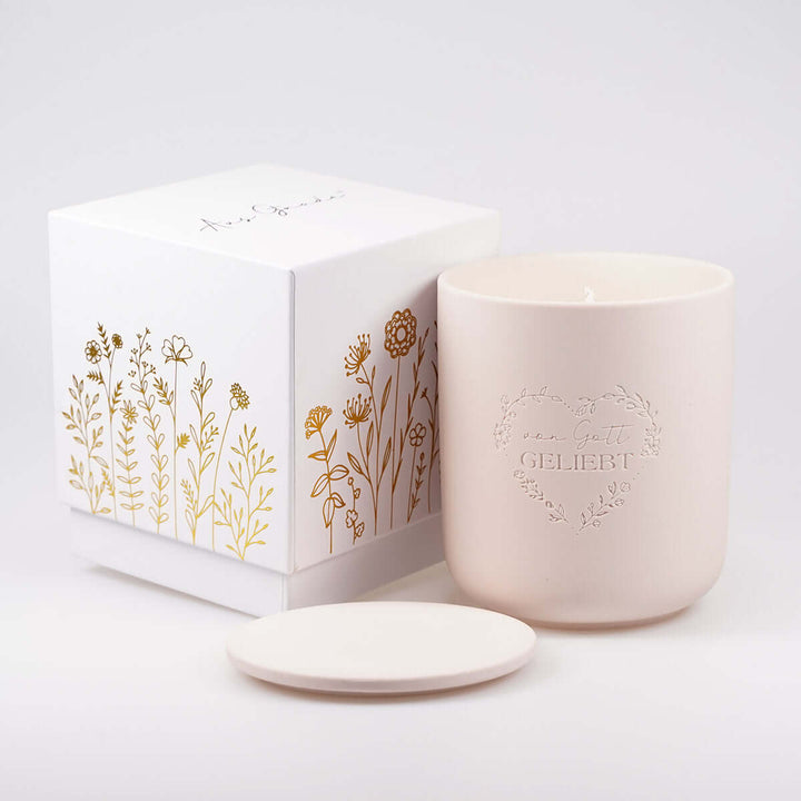Premium Duftkerze "Von Gott geliebt" · Keramik-Gravur + Geschenkbox · Jasmin