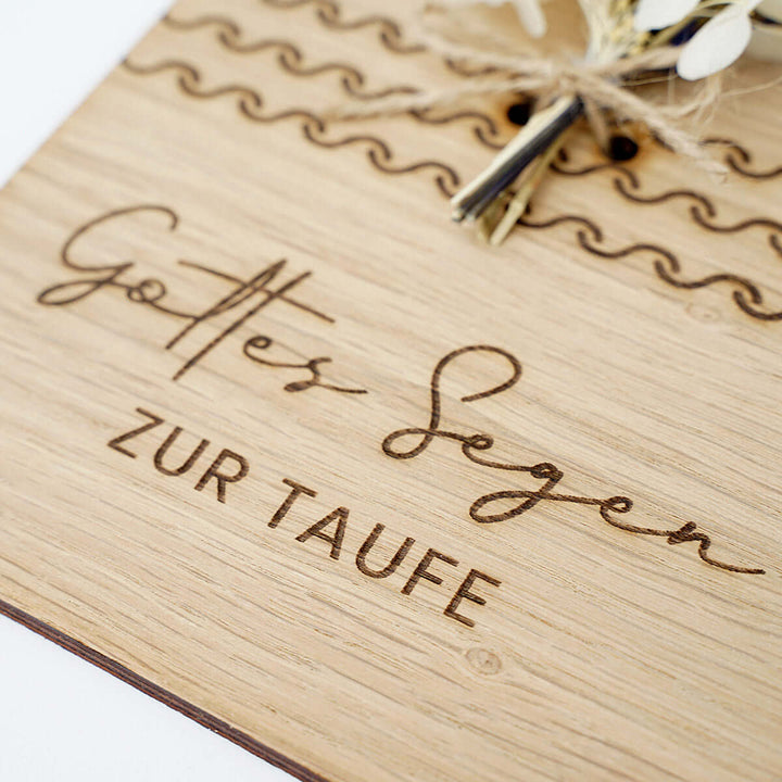 Holzdeko "Gottes Segen zur Taufe" 3D mit Trockenblumen & Gravur – Aus Gnade