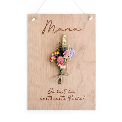 Holzschild "Mama" 3D mit Trockenblumen & Gravur – Aus Gnade