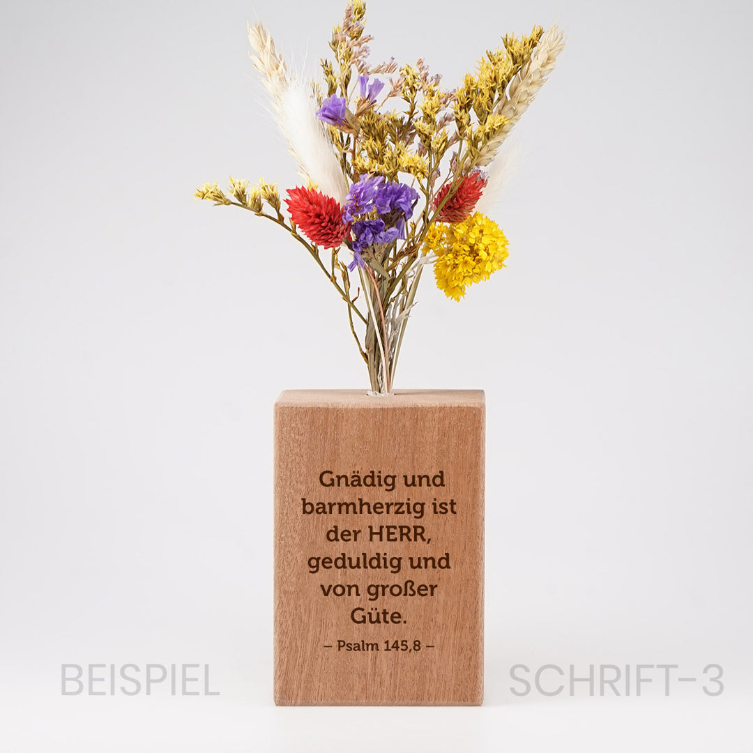 Personalisierte Holzvase "Dein Text" mit Trockenblumen · Gravur