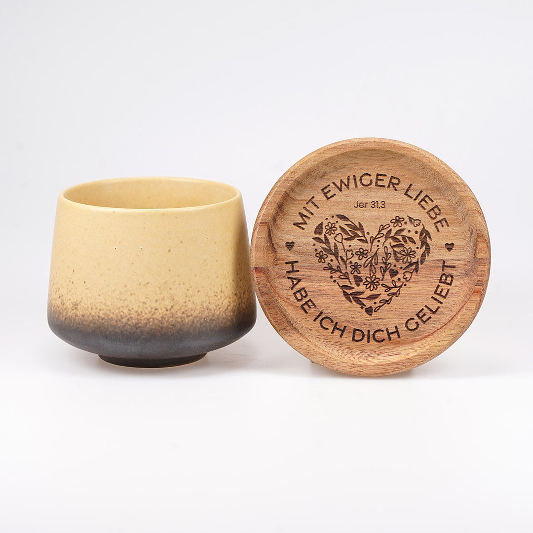Kaffeetasse "Crema" · inkl. Holzuntersetzer mit Bibelvers-Gravur