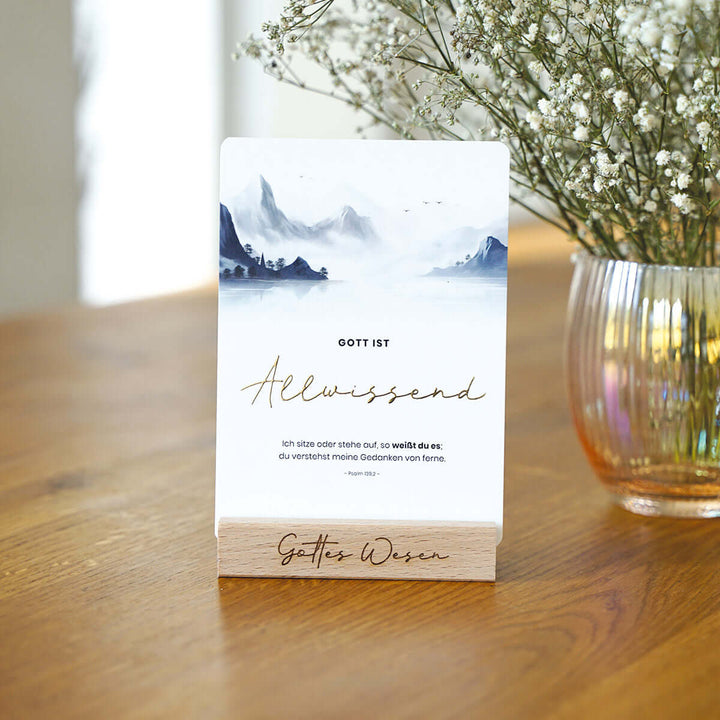 Kartenset "Gottes Wesen" Berge · 10 gold veredelte Karten inkl. Holz-Kartenhalter – Aus Gnade