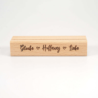 Kartenhalter "Glaube Hoffnung Liebe" Holzgravur · handmade – Aus Gnade