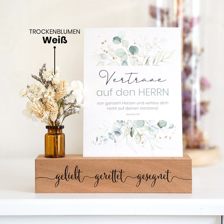 Kartenhalter "geliebt gerettet gesegnet" mit Trockenblumen · Holzgravur · inkl. Postkarte