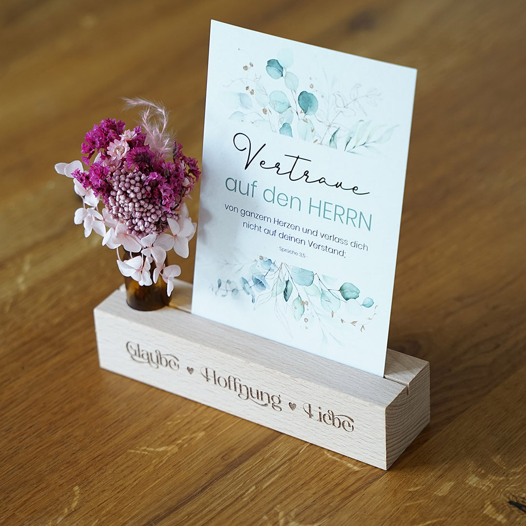 Kartenhalter "Glaube Hoffnung Liebe" mit Trockenblumen · Holzgravur · handmade · inkl. Postkarte