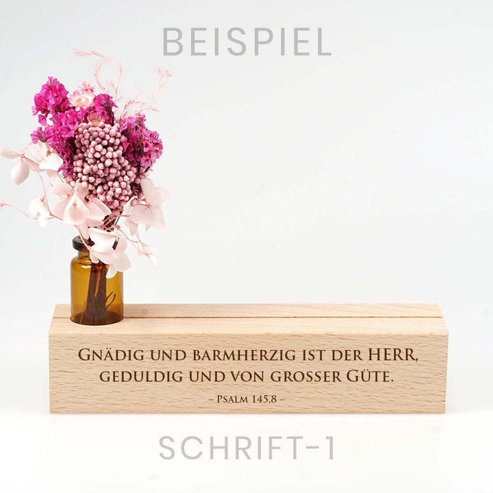 Personalisierter Kartenhalter "Dein Text" mit Trockenblumen · Holzgravur · inkl. Postkarte