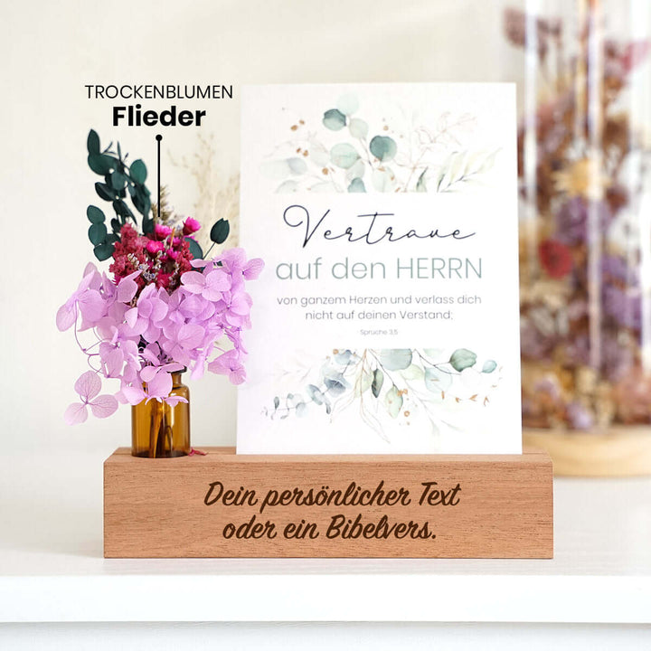 Personalisierter Kartenhalter "Dein Text" mit Trockenblumen · Holzgravur · inkl. Postkarte