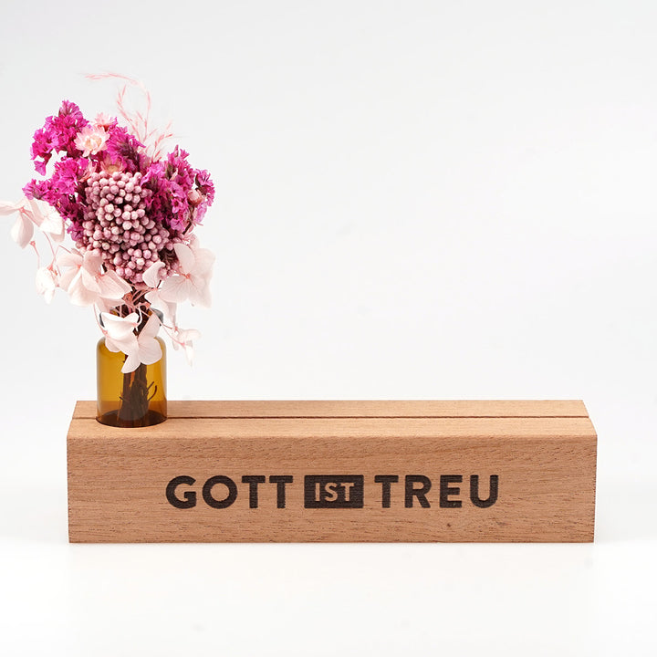 Kartenhalter "Gott ist treu" mit Trockenblumen · Holzgravur · inkl. Postkarte