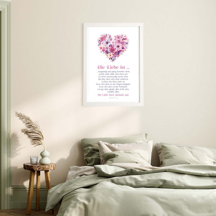 Poster "Die Liebe ist ..." · Herz-Design · 1. Korinther 13,4-8a
