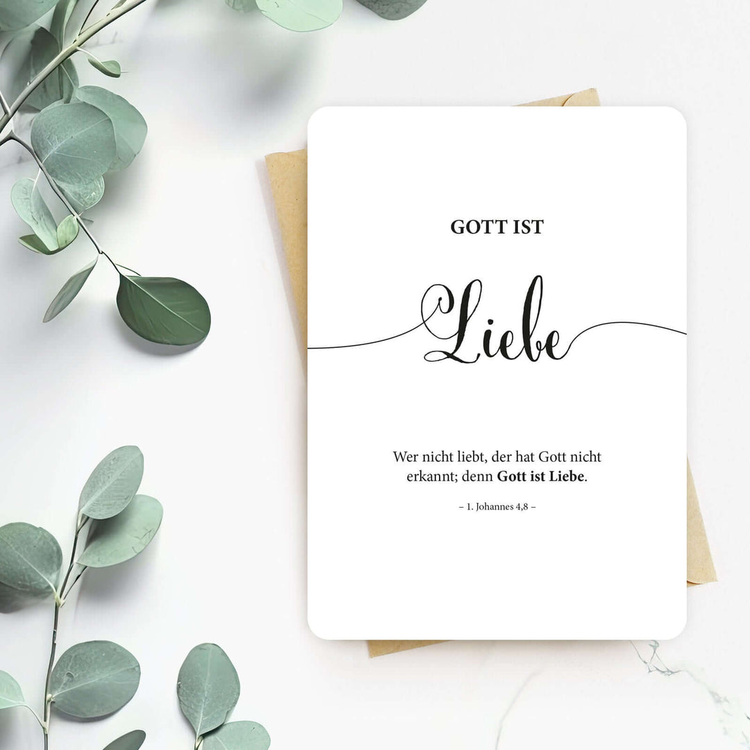 Karte "Gott ist Liebe" · Lettering · Serie Gottes Wesen – Aus Gnade