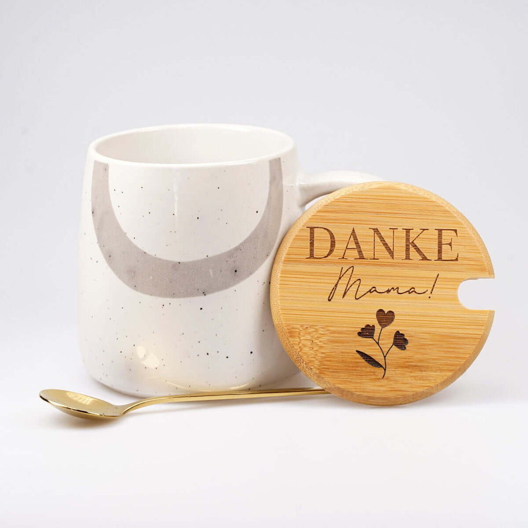 Premium Tasse "Danke Mama!" · inkl. Holzdeckel, Gravur & Löffel · Muttertag