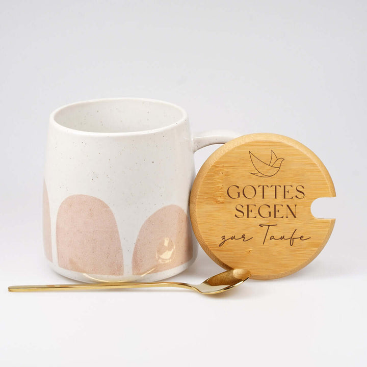 Premium Tasse "Gottes Segen zur Taufe" · inkl. Holzdeckel, Gravur & Löffel