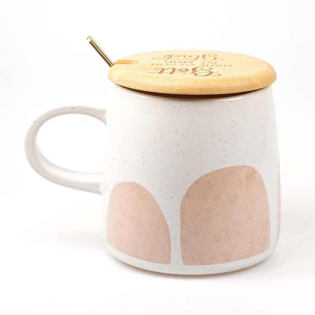 Premium Tasse "Gott nahe zu sein ist mein Glück" · inkl. Holzdeckel, Gravur & Löffel · Rosa – Aus Gnade