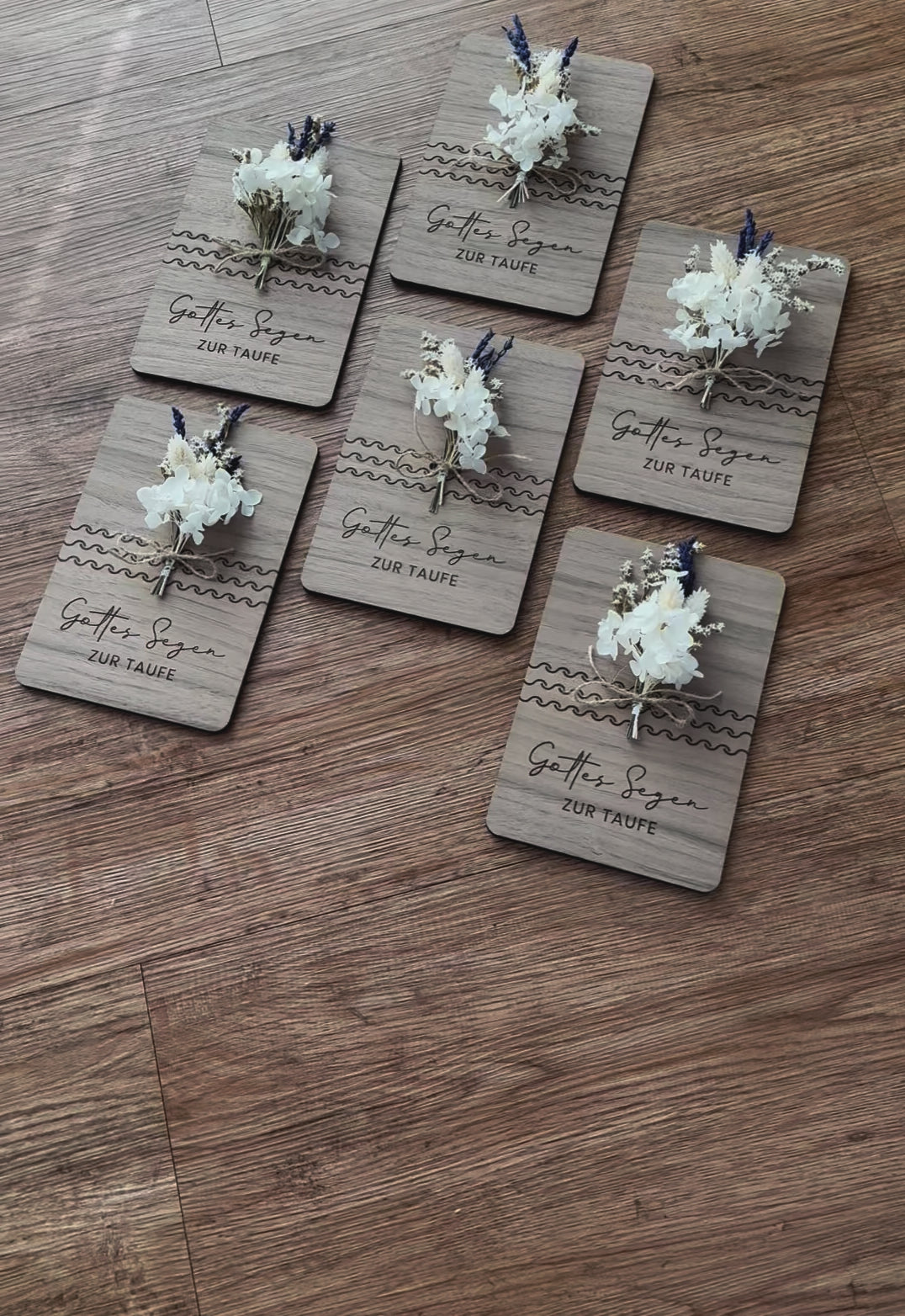 Holzdeko "Gottes Segen zur Taufe" 3D mit Trockenblumen & Gravur