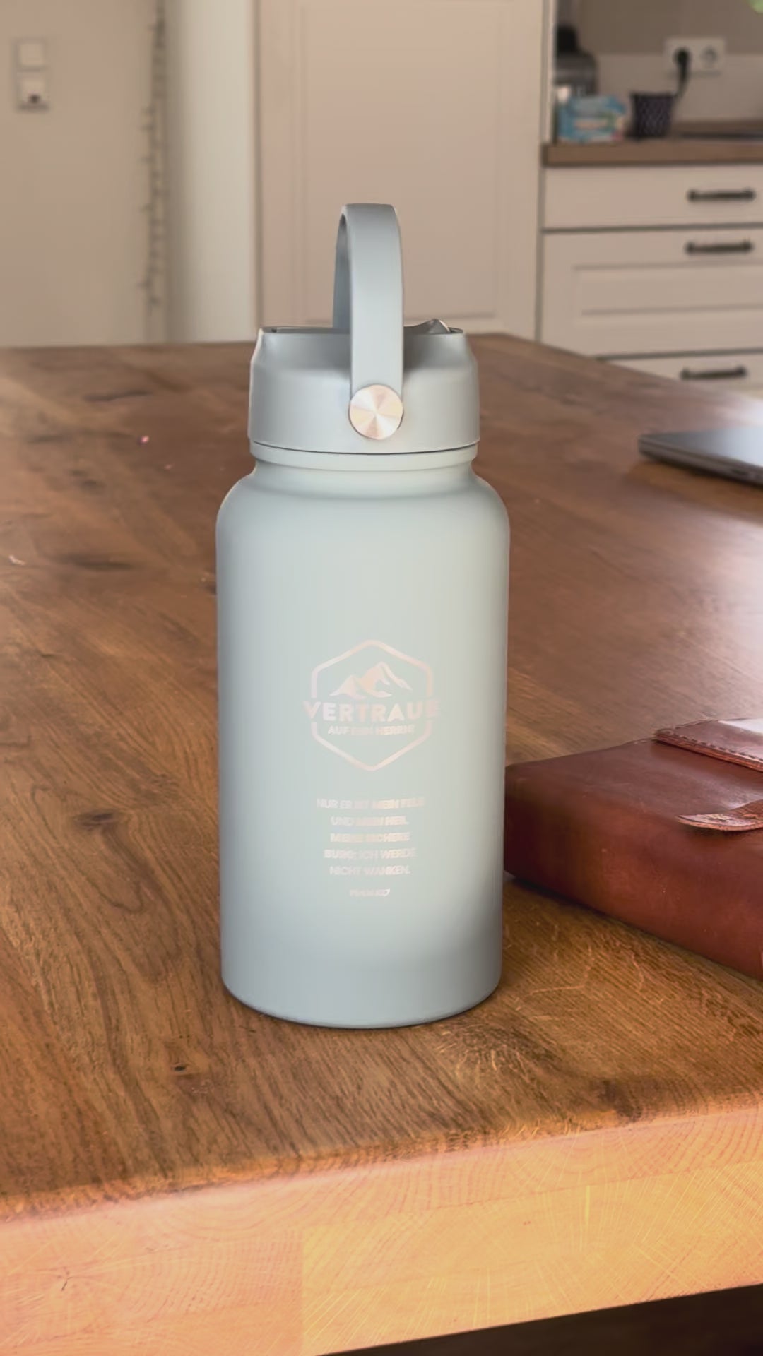 Thermoflasche "Vertraue auf den Herrn" · 650 ml · Gravur · Psalm 62,7