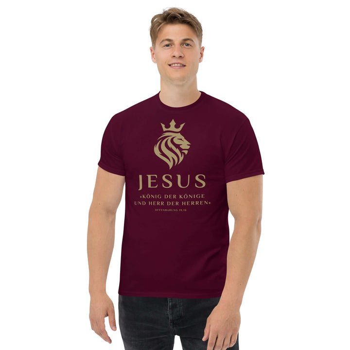 Klassisches Herren T-Shirt "Jesus – König der Könige" · Löwe
