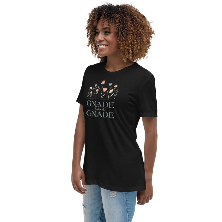 Lockeres Damen-T-Shirt "Gnade über Gnade"