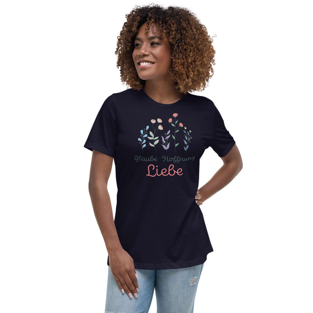 Lockeres Damen-T-Shirt "Glaube Hoffnung Liebe"