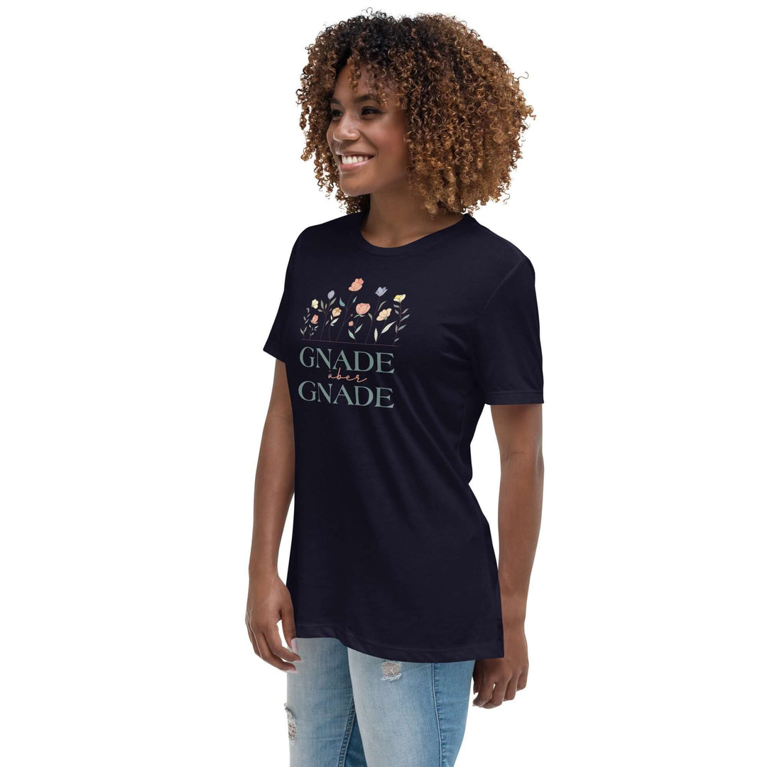 Lockeres Damen-T-Shirt "Gnade über Gnade"
