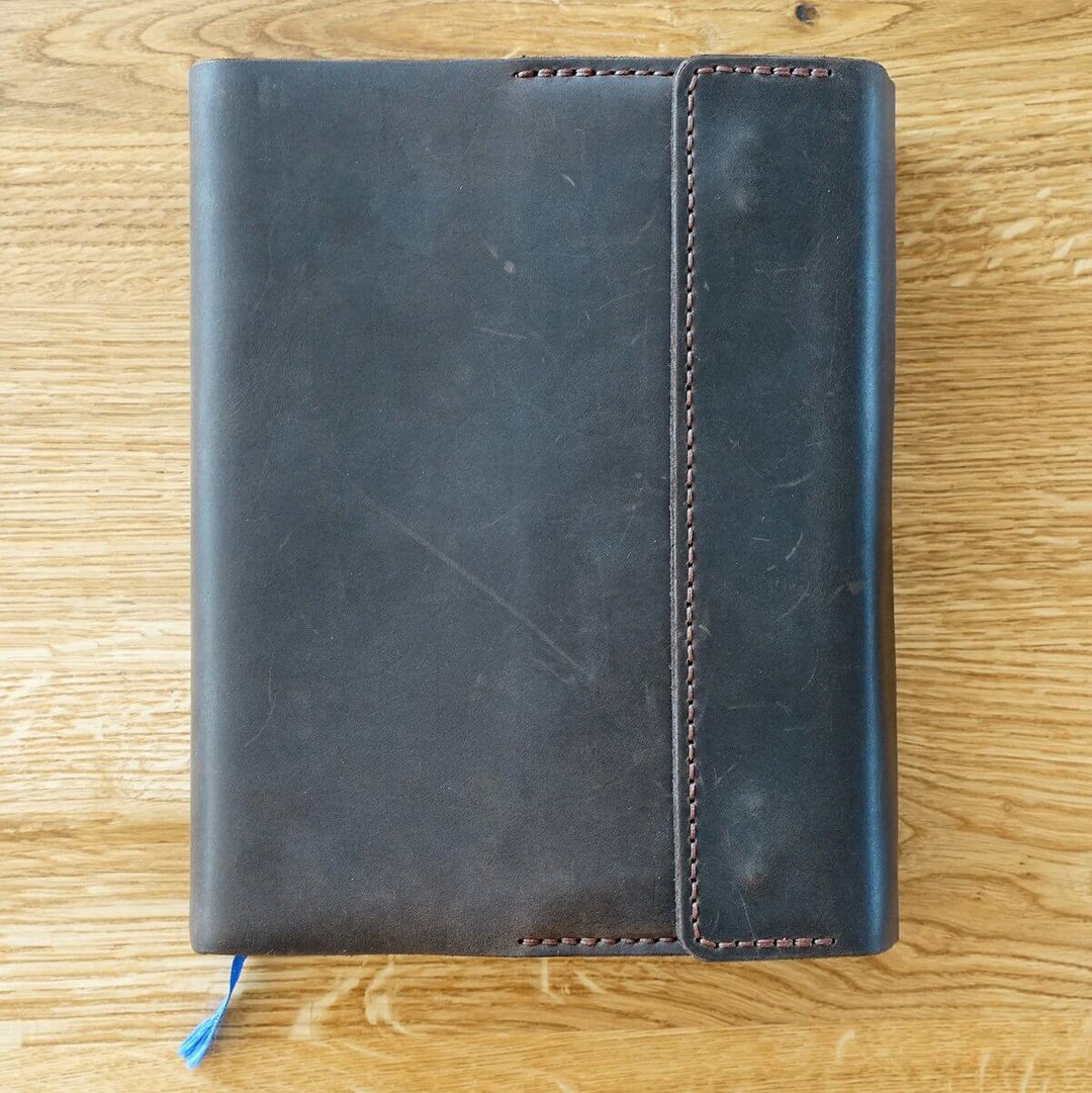 Bibelhülle "Hirte+" · echtes Leder · individuelle Größen · handmade Bibelhülle nach Maß – Aus Gnade