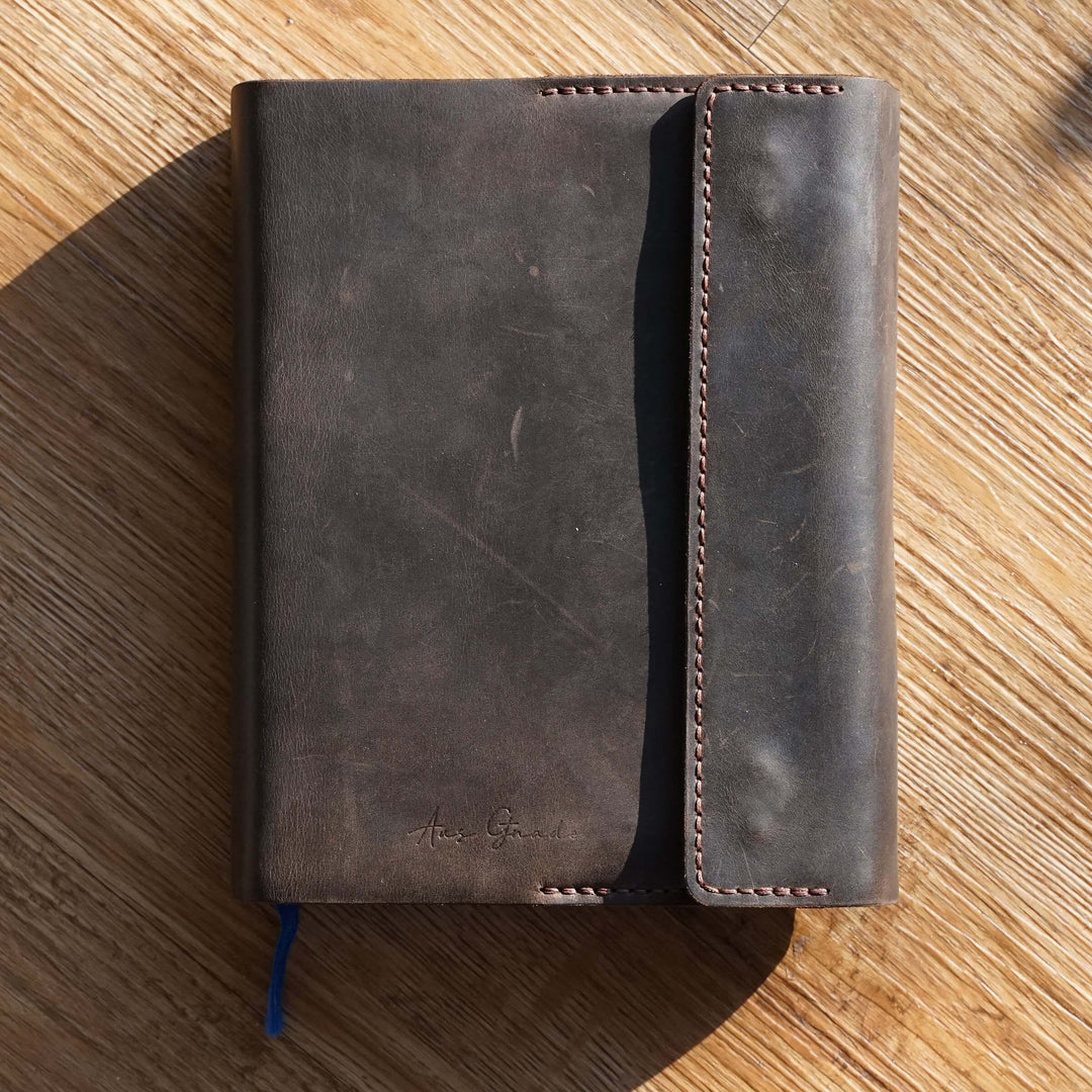 Bibelhülle "Hirte+" · echtes Leder · individuelle Größen · handmade Bibelhülle nach Maß – Aus Gnade