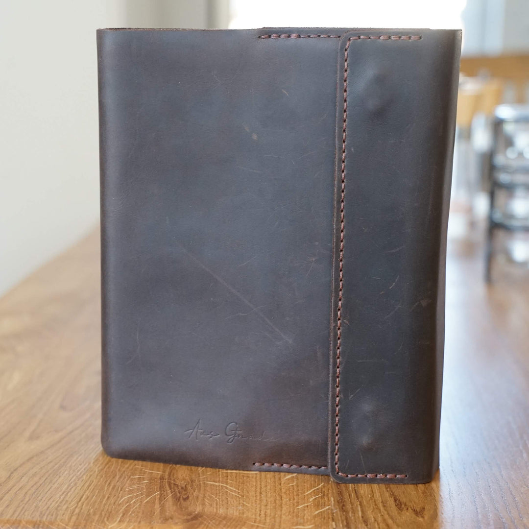 Bibelhülle "Hirte+" · echtes Leder · individuelle Größen · handmade Bibelhülle nach Maß – Aus Gnade