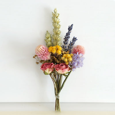 Trockenblumen "Midi Bouquet" inkl. Postkarte – Aus Gnade