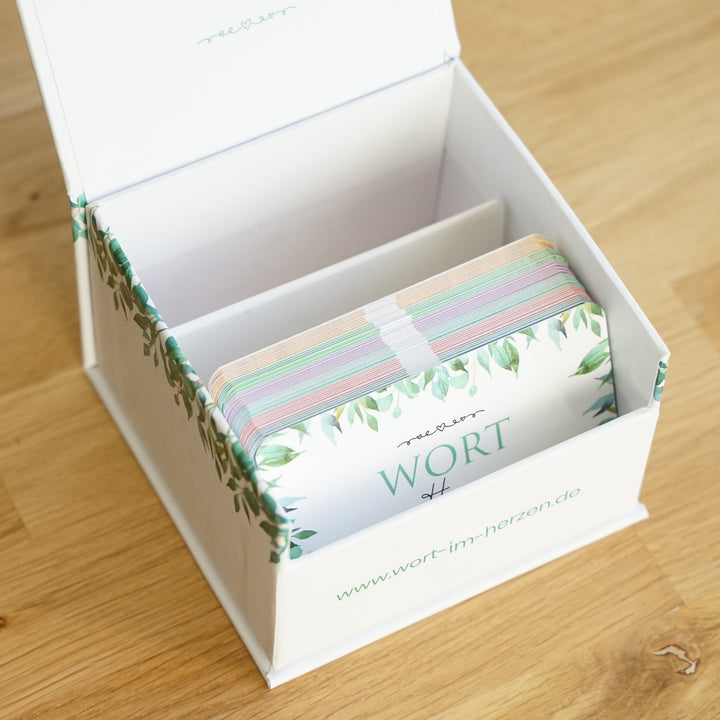 Wort im Herzen · Basis-Set + Aufbewahrungsbox · Bibelverse – Aus Gnade