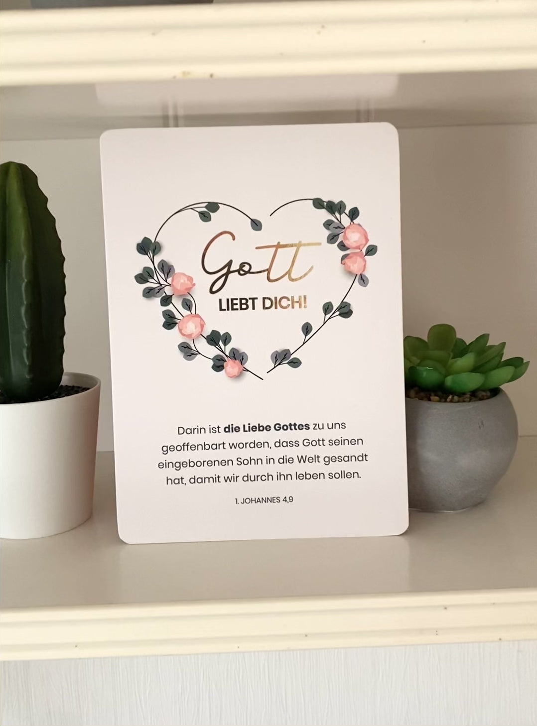 Postkarte "Gott liebt dich!" mit Bibelvers · A6 · mit Gold veredelt