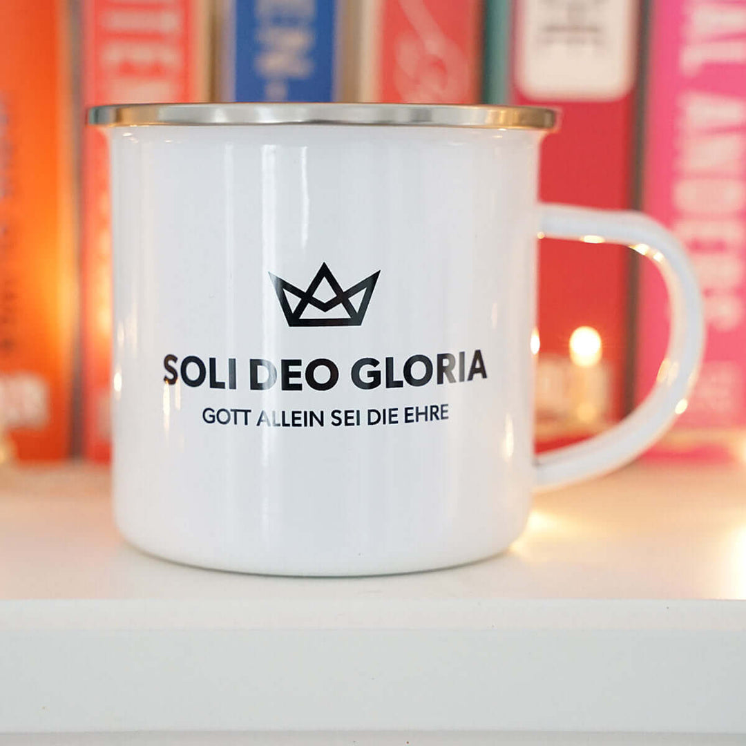 Tasse "Soli Deo Gloria" · Gott allein sei die Ehre · Emaille Becher – Aus Gnade