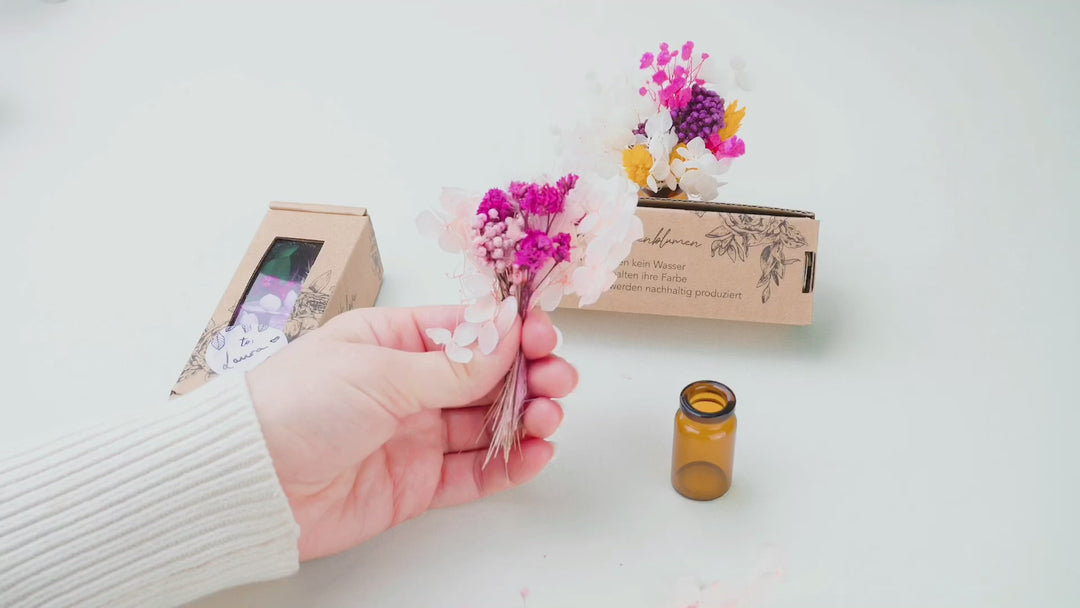 Trockenblumen "Mini Bouquet" in Geschenkbox, inkl. Mini-Vase